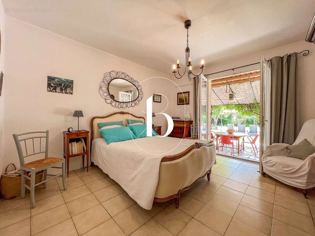 Maison à GOUDARGUES