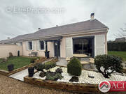 Maison à LACHAPELLE-SAINT-PIERRE