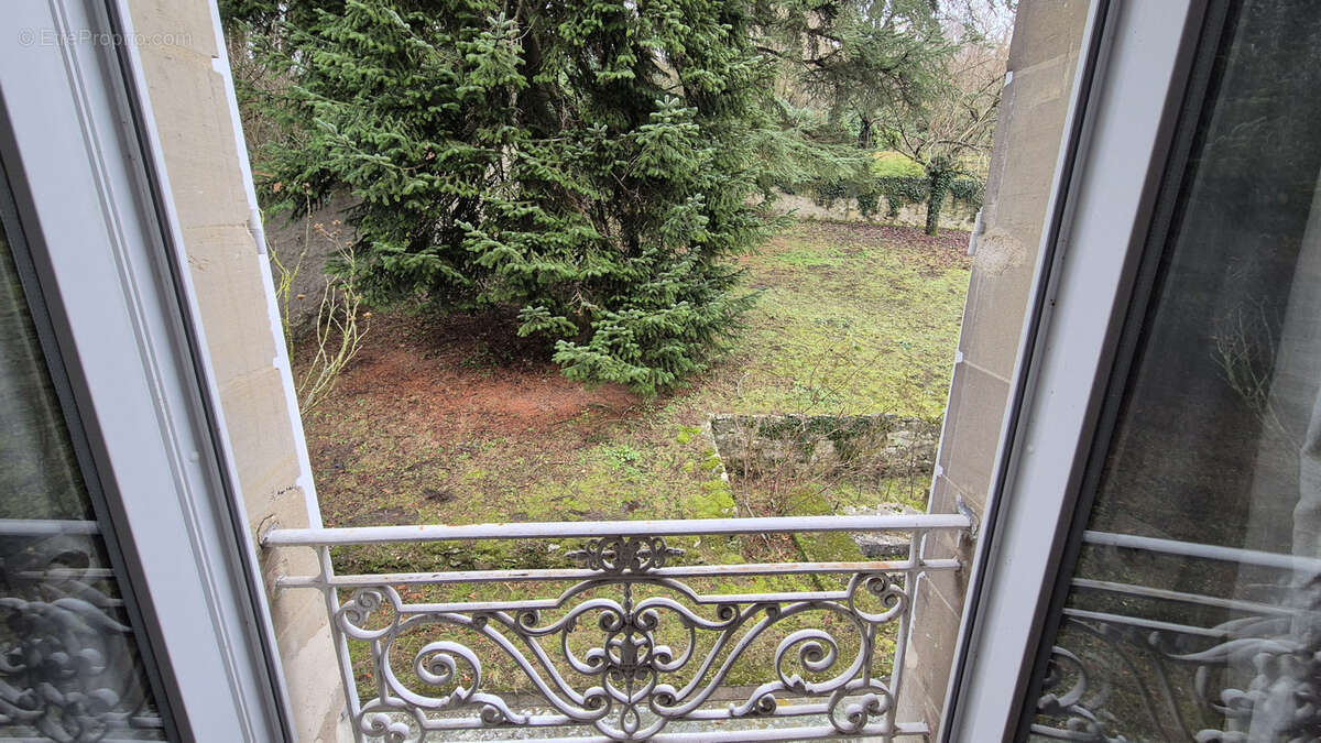 Maison à CHAUMONT-EN-VEXIN