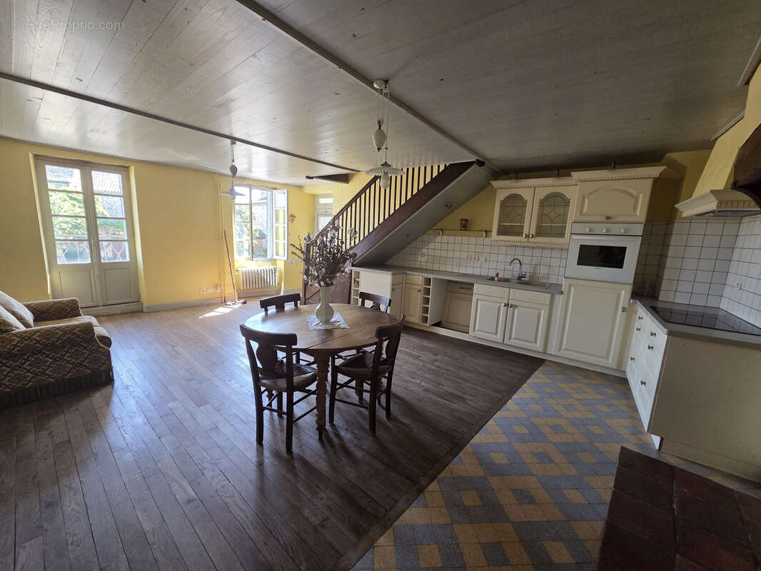 Maison de village - photo 2