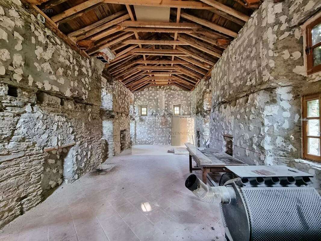 Maison à SAINT-ANDRE-DE-LANCIZE