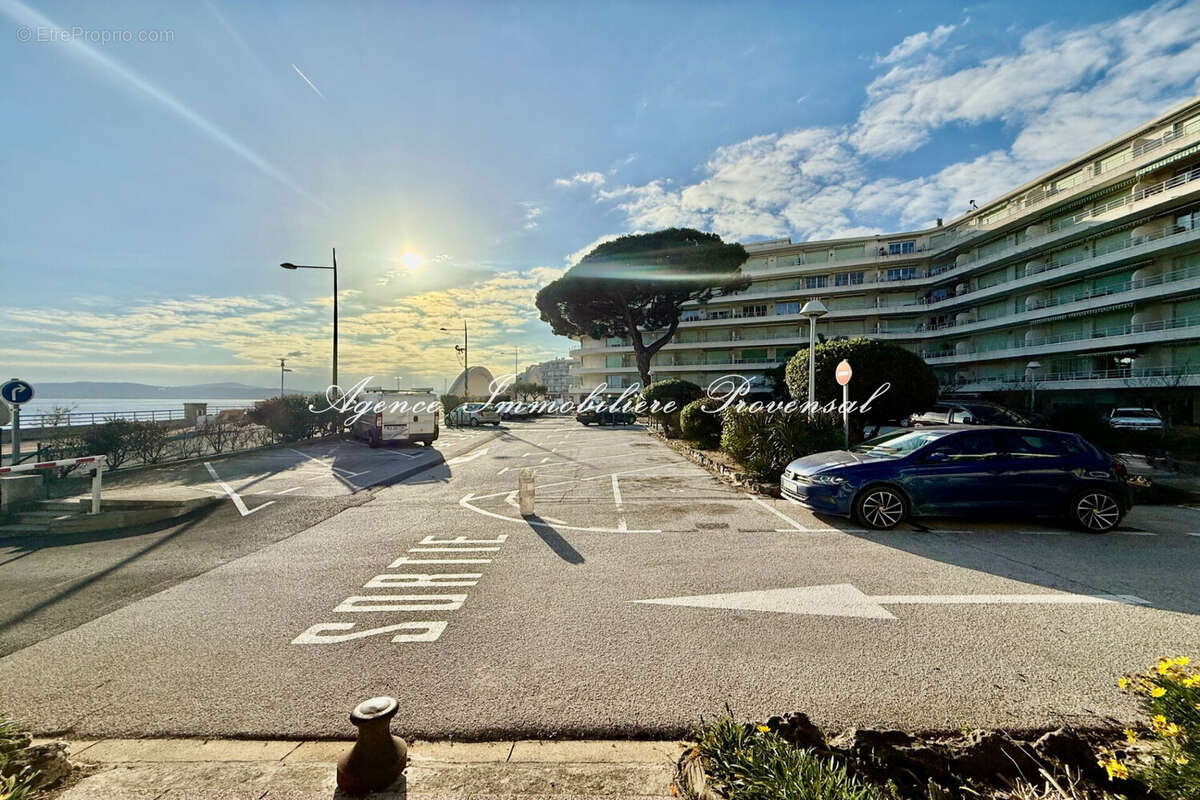 Commerce à SAINTE-MAXIME