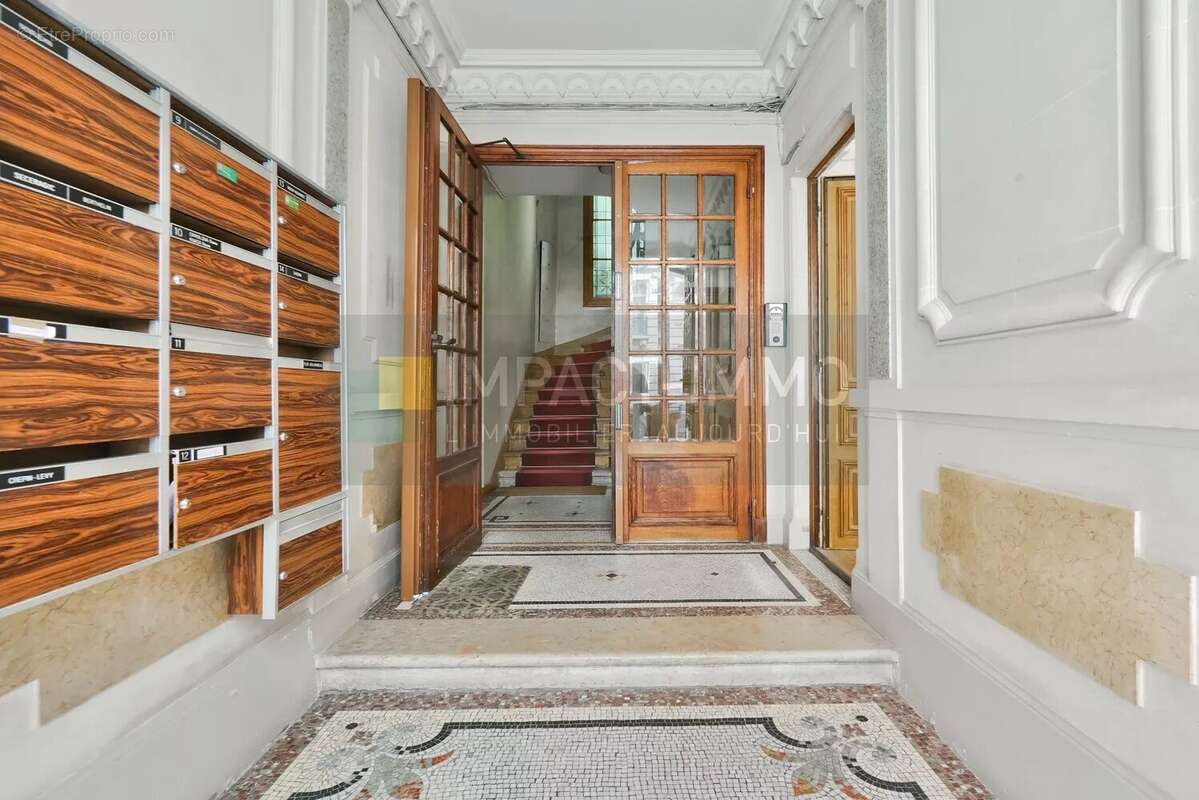 Appartement à PARIS-18E