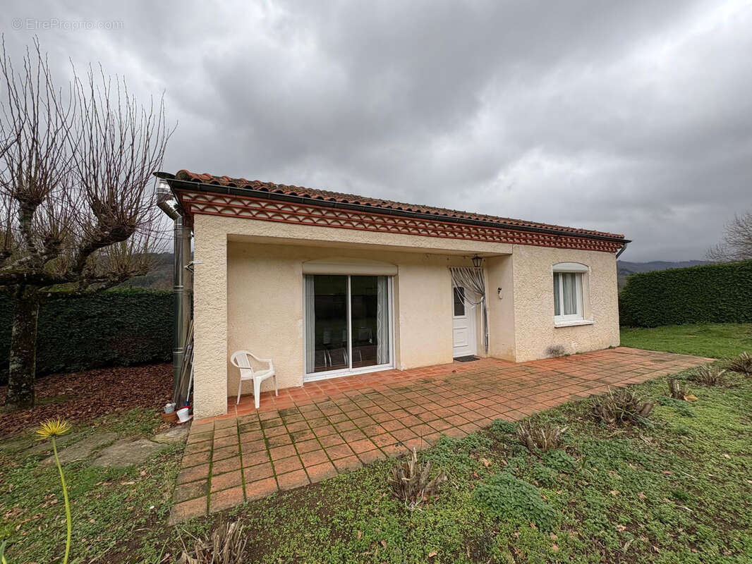 Maison à LACABAREDE