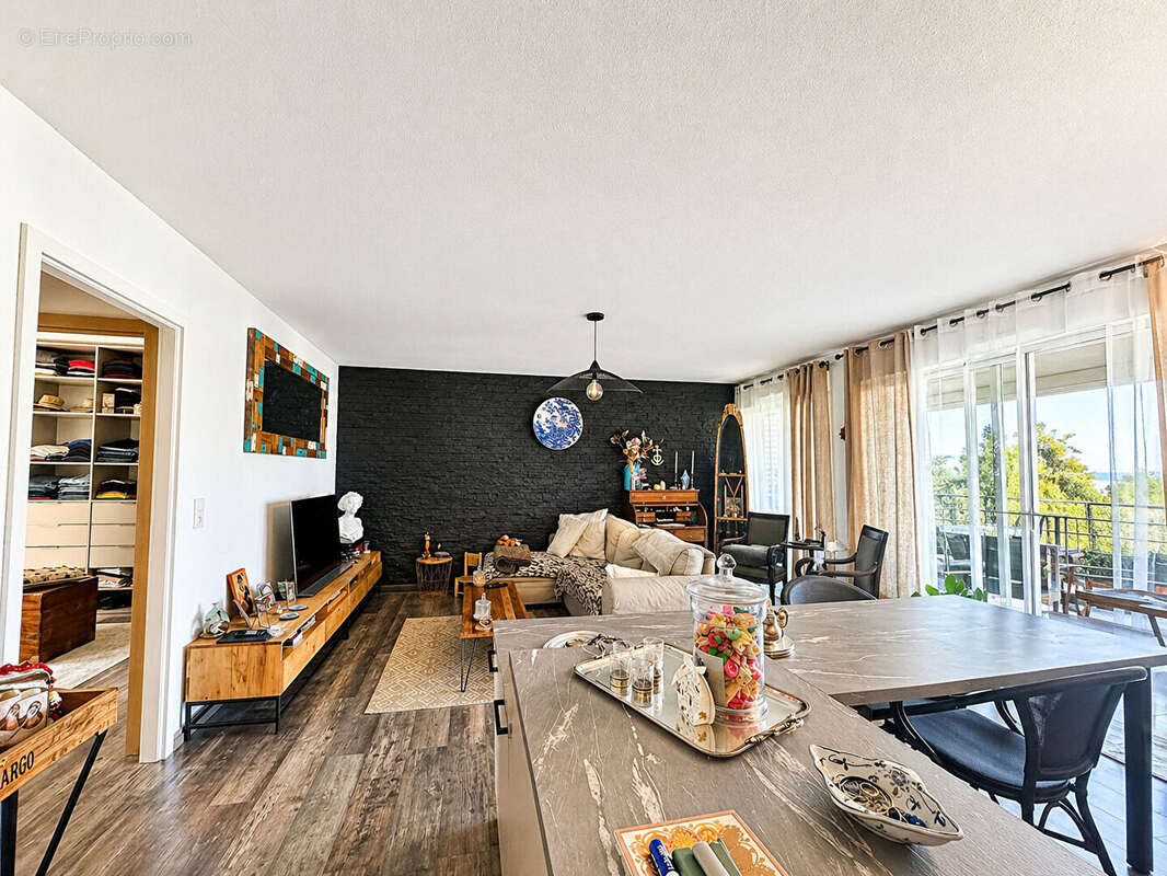 Appartement à L'ILE-ROUSSE