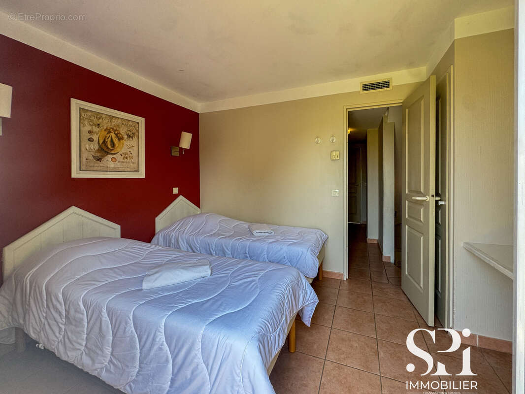 GIENS - Le Haleau de la Pinède - Maisonette triplex- spécial Investissement - photo 7