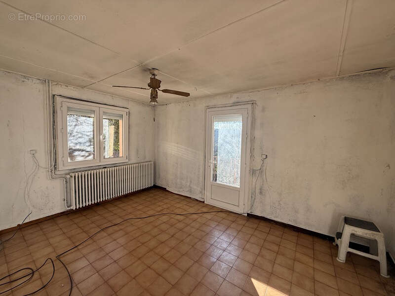 Maison à VILLARDS-D'HERIA