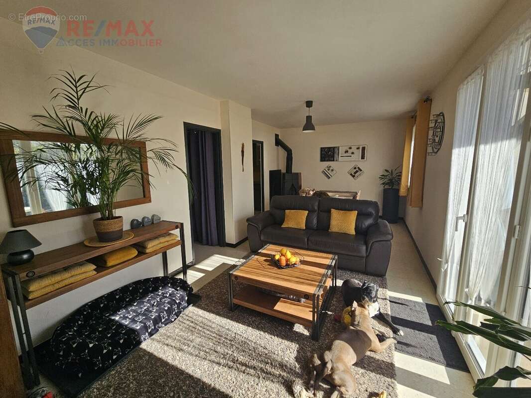 Maison à AIGUES-VIVES