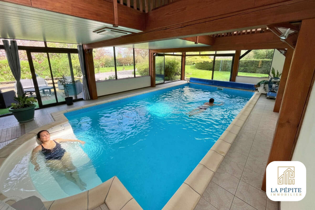 Maison à MECQUIGNIES