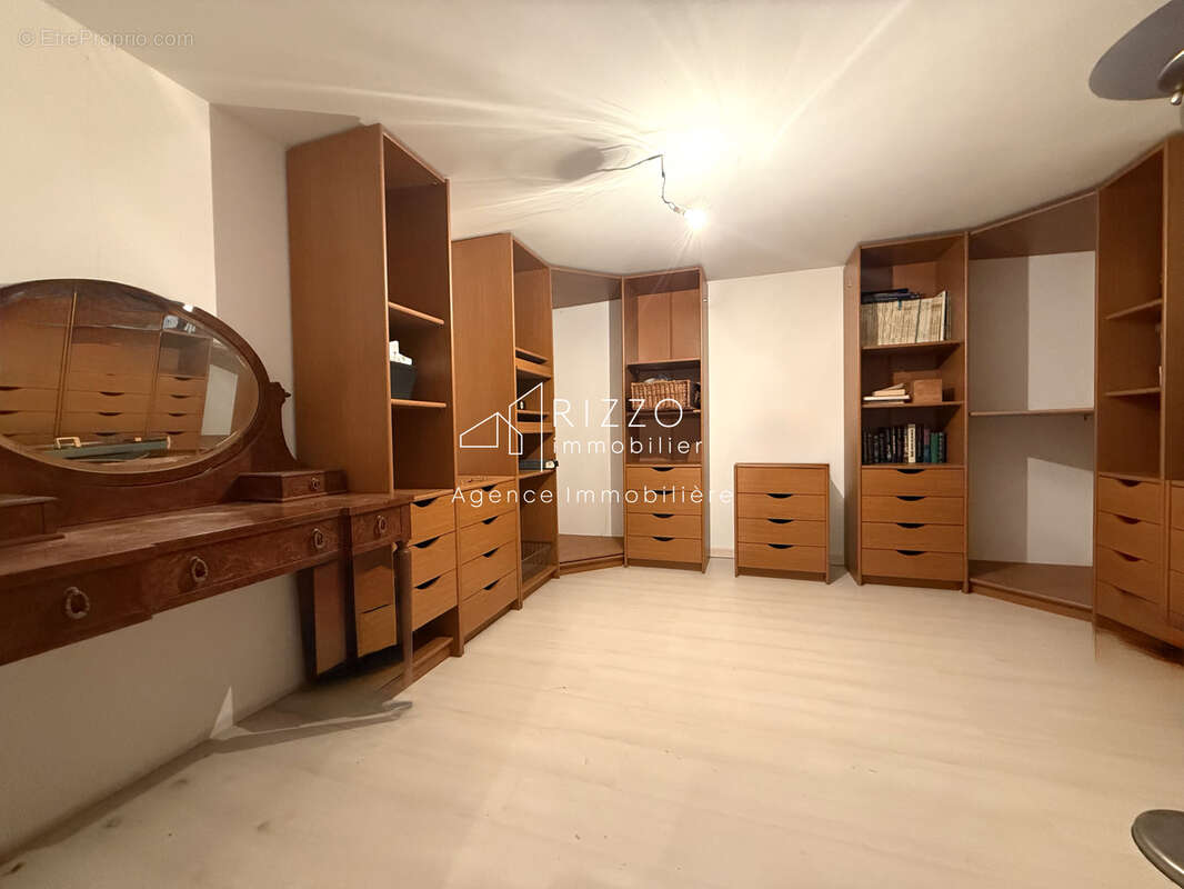 Magnifique maison individuelle de 185,84 m2 sur un terrain plat de 853 m2 à Valleiry - photo 27