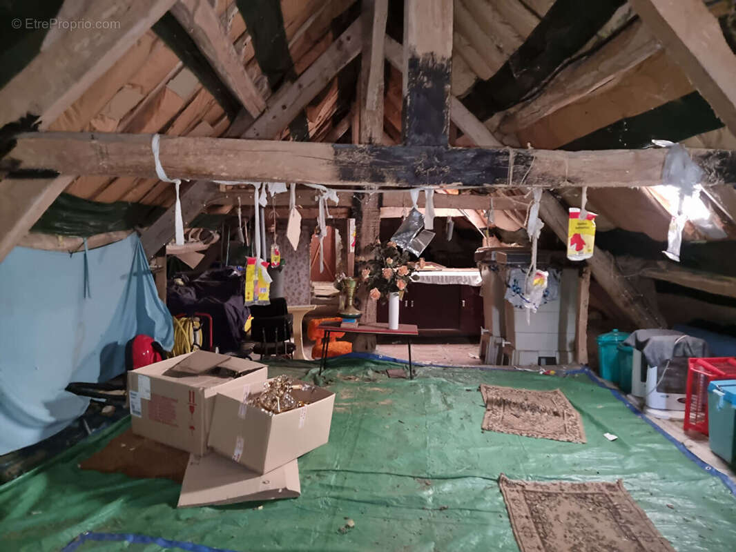 Maison à LA CHAPELLE-SOUEF