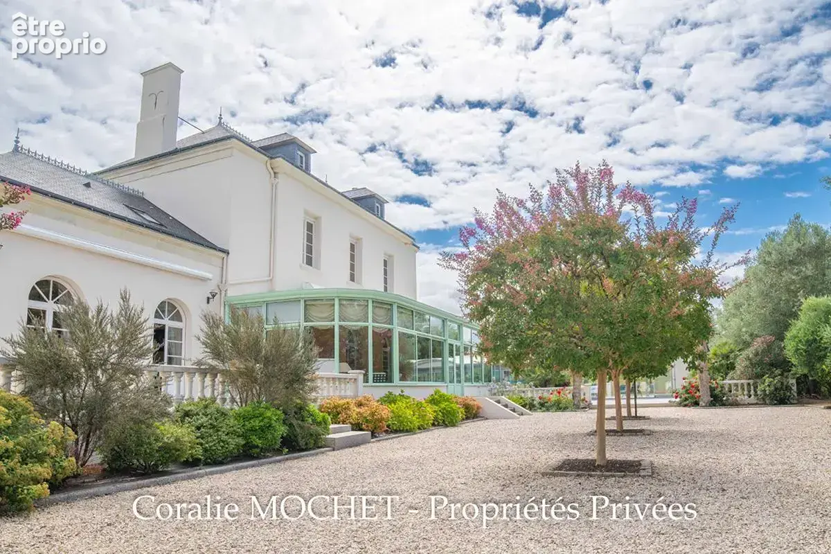 Nantes sud -domaine d'exception du xviii-455 m² -parc de 1,23 ha -piscine couverte - photo 2
