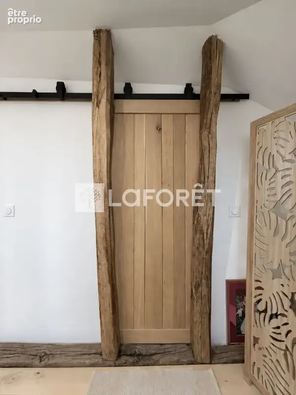 Maison  en pierre renovee avec grange - photo 9
