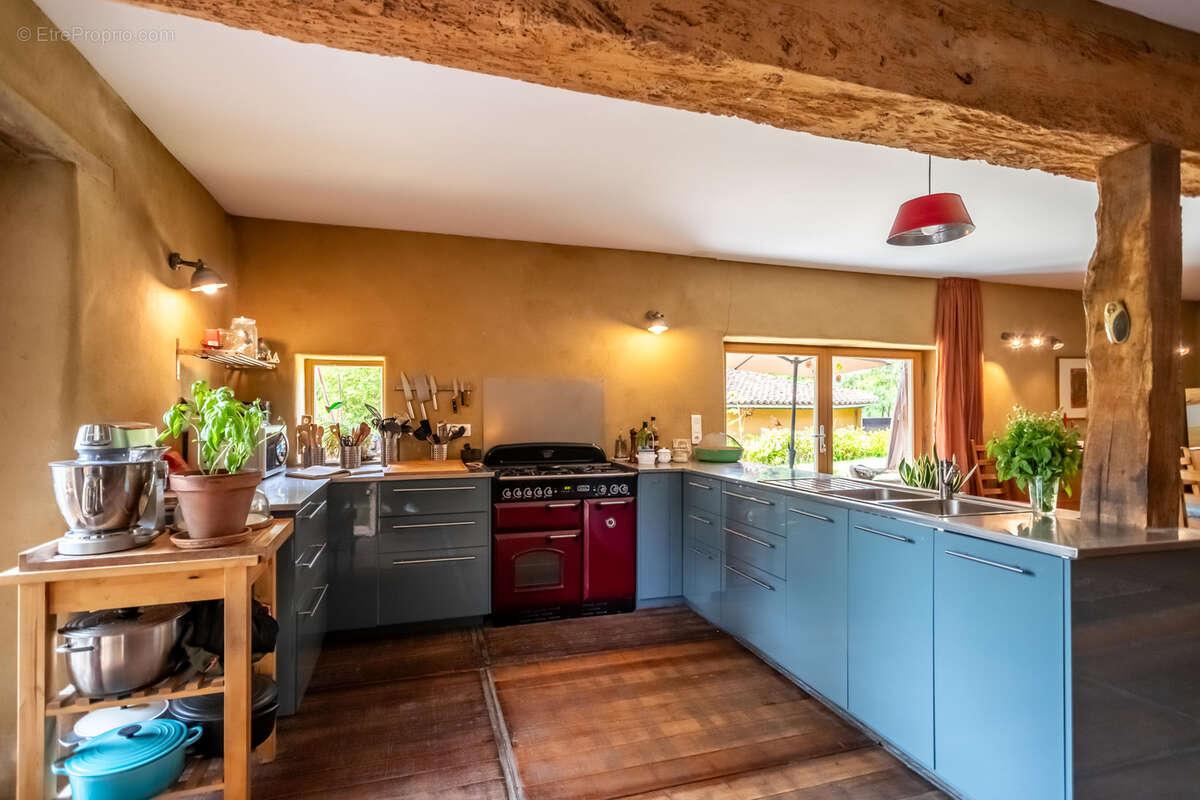 Propriété de campagne avec gîte et piscine - photo 19