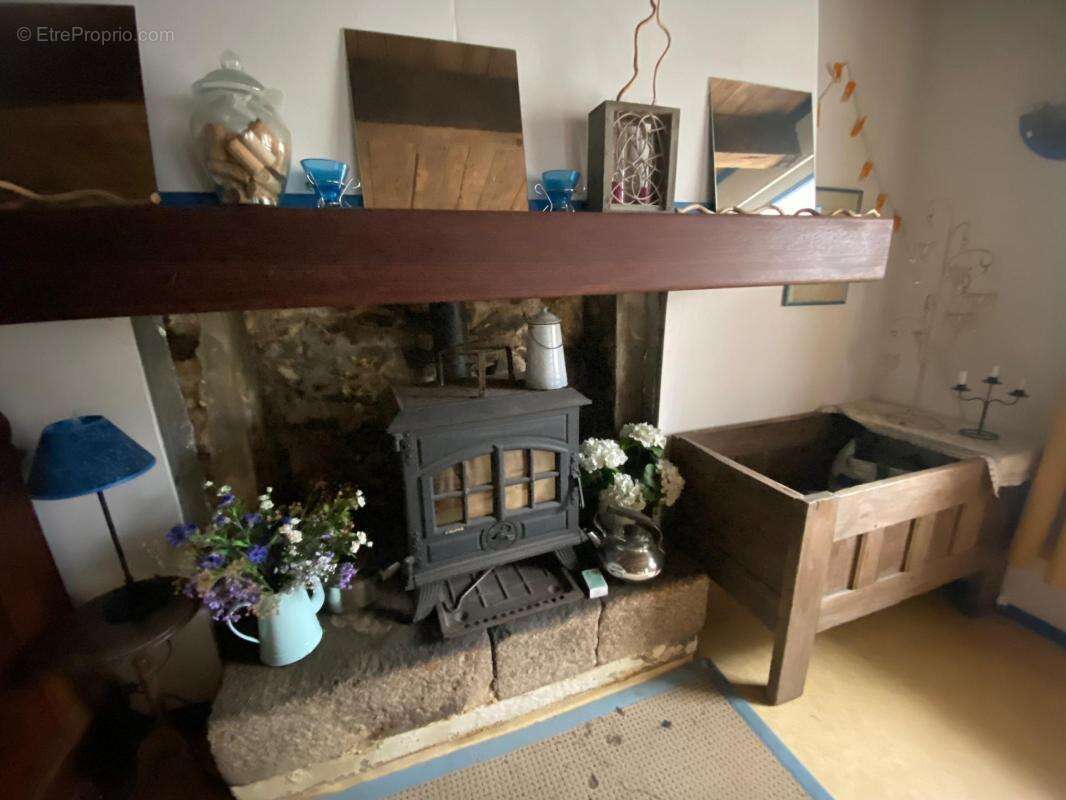 Maison à CLEGUEREC