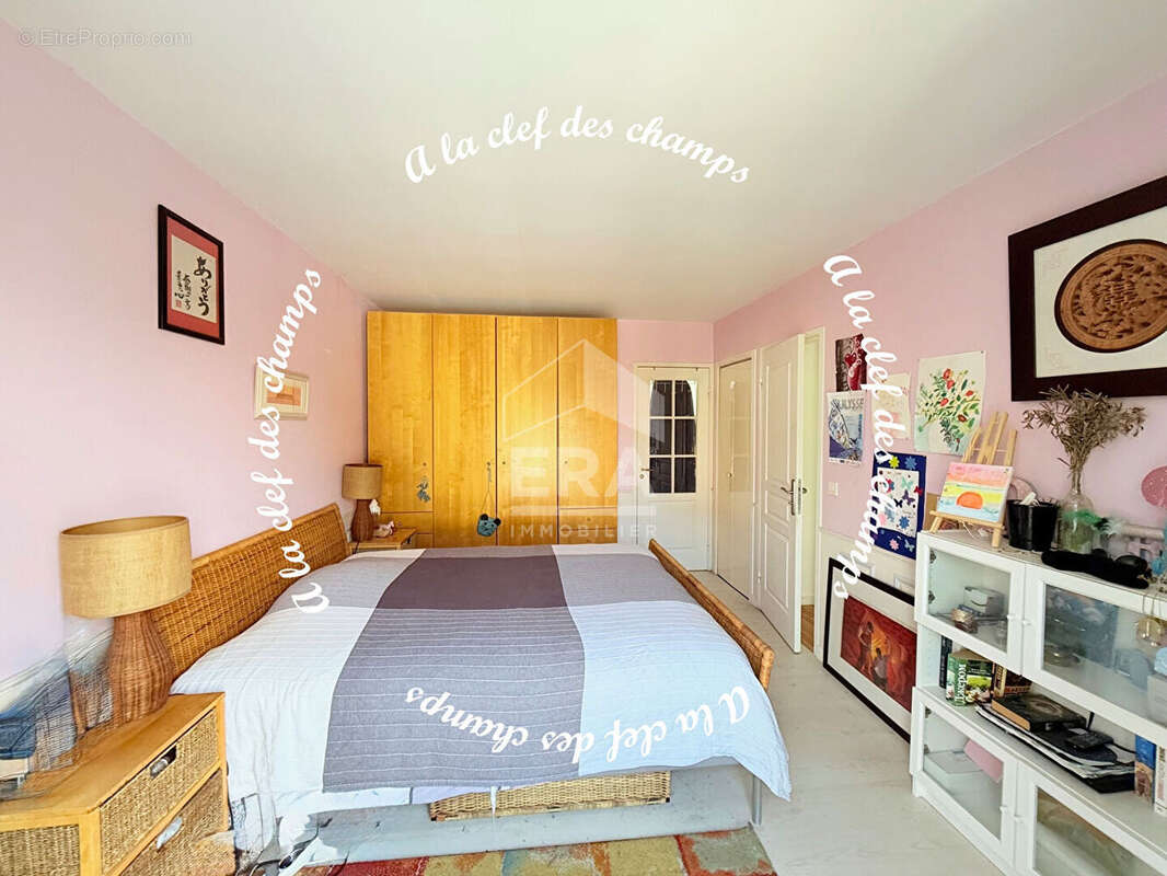 Maison à GIF-SUR-YVETTE