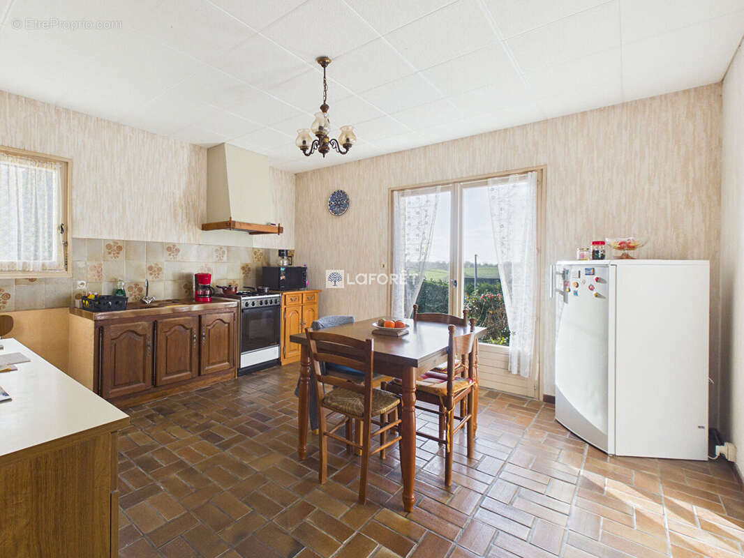 Maison à LANDREVARZEC