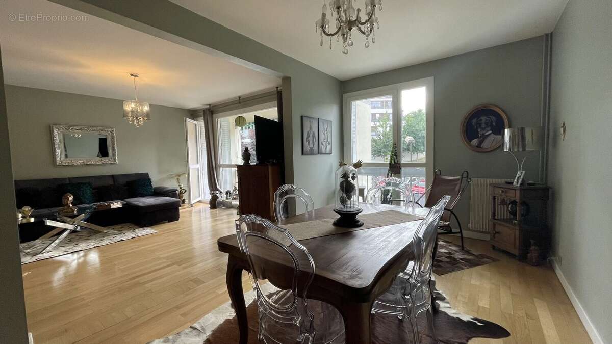 Appartement à CHAMALIERES