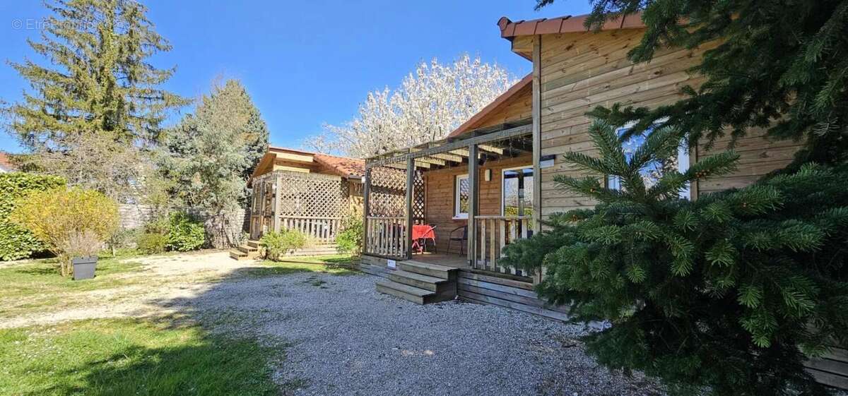 Maison à AMBERIEU-EN-BUGEY