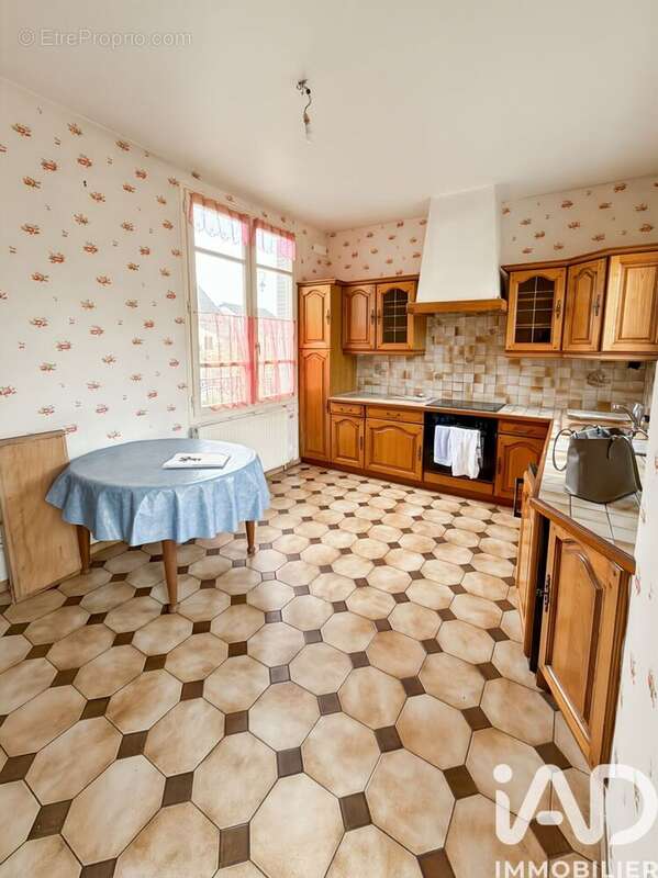 Maison 108 m² à Gy-Les-Nonains  - photo 3