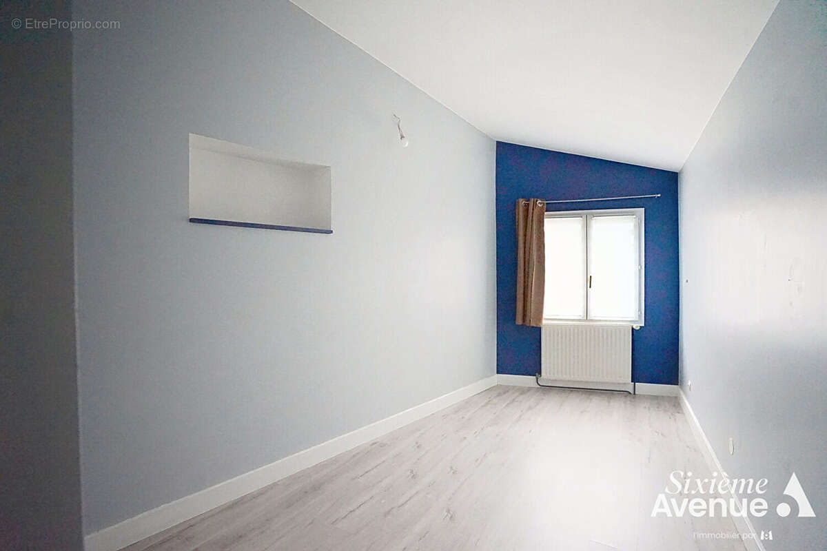 Appartement à ECHALAS