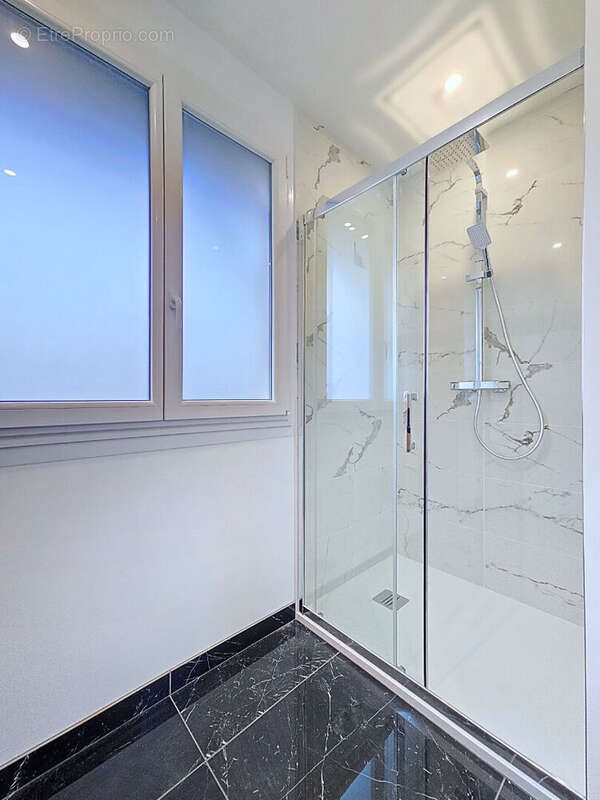 Maison à FRANQUEVILLE-SAINT-PIERRE