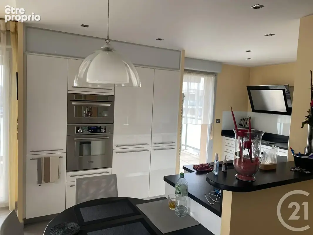 Photo Appartement à Decines-Charpieu au prix de 345 000€