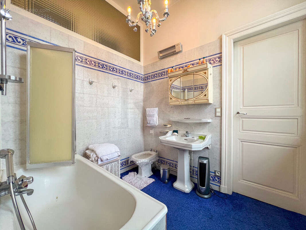 Maison à SAINT-GEORGES-DES-GROSEILLERS