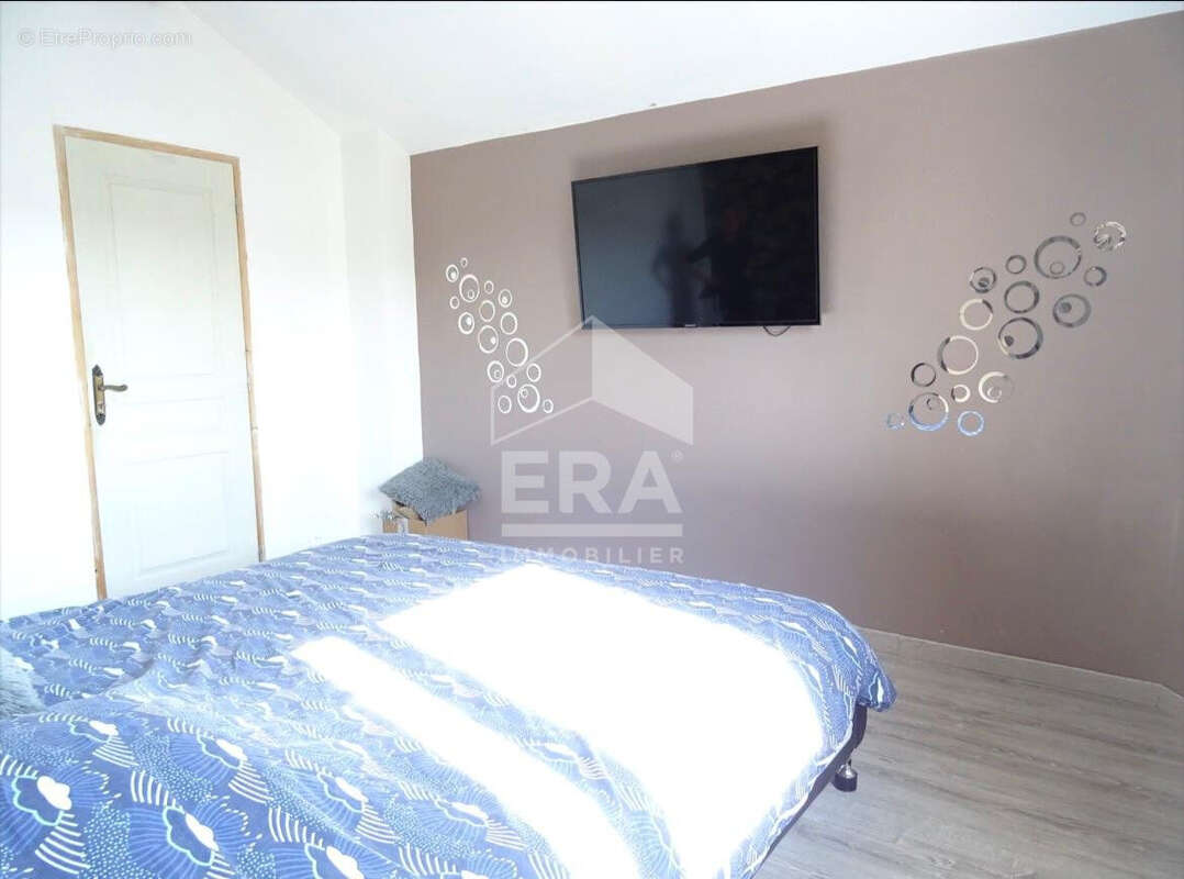 Maison à MONTPON-MENESTEROL