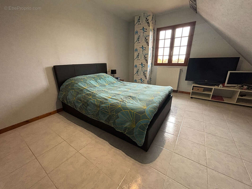 Maison à SAINTE-GENEVIEVE