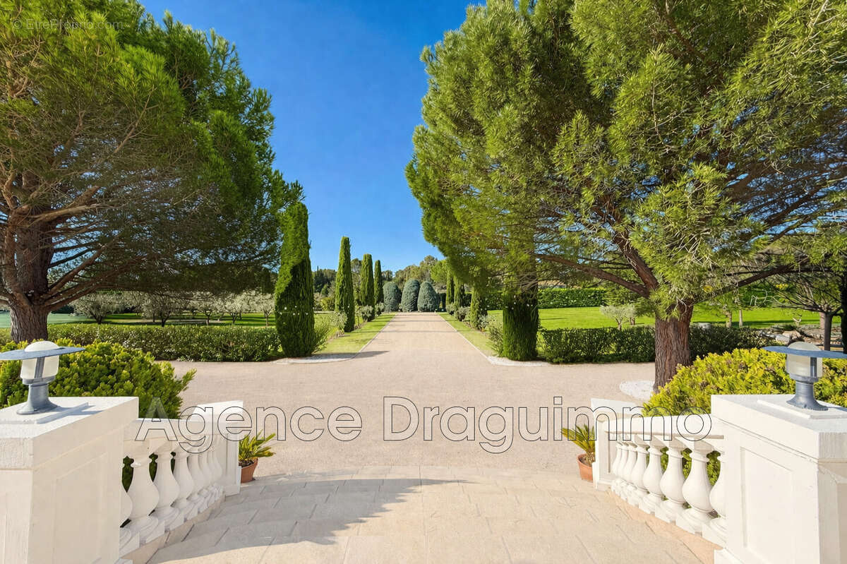 Maison à DRAGUIGNAN