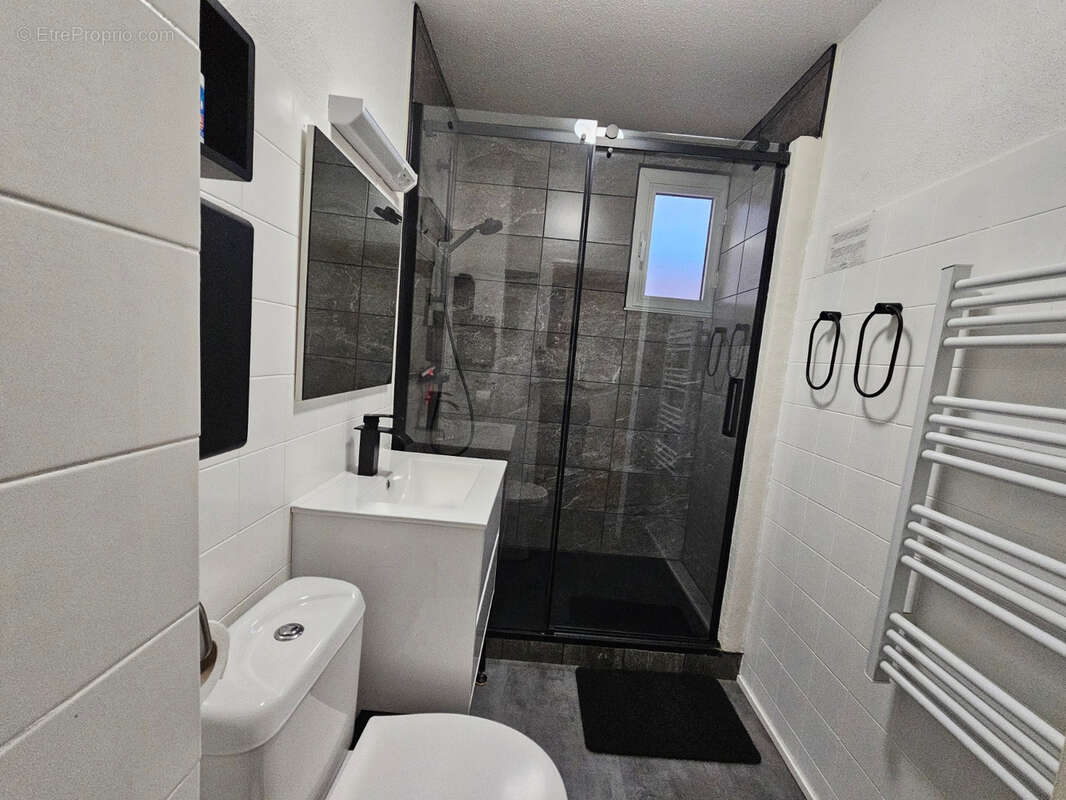 Bel appartement F2 dans une résidence sécurisée - photo 9