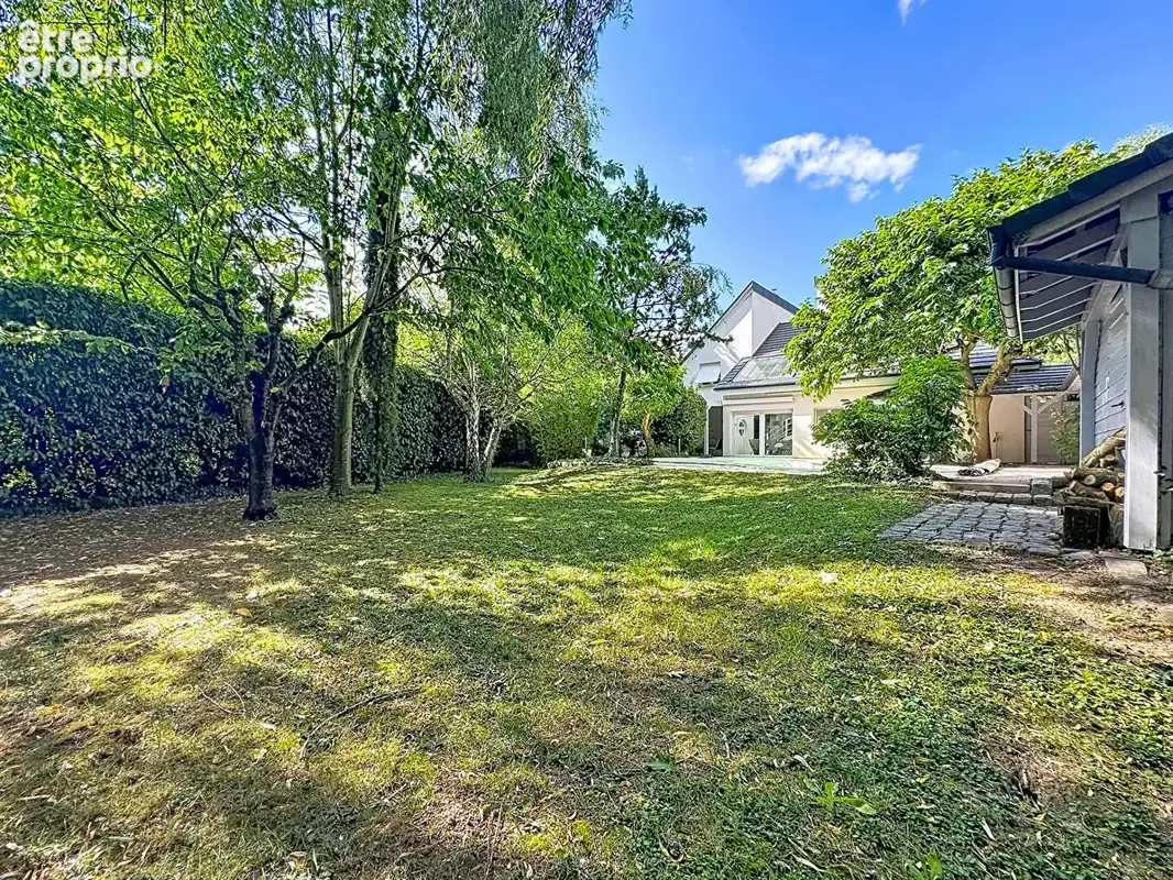 Maison d'architecte de 6/7P sur 10.56 ares - photo 7