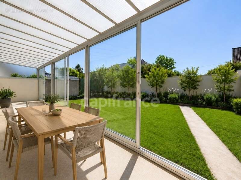 À vendre à Sainte-Geneviève-des-Bois, maison climatisée :    de 123 m², 5 chambres, véranda, garage, sans travaux et parfaitemen - photo 3