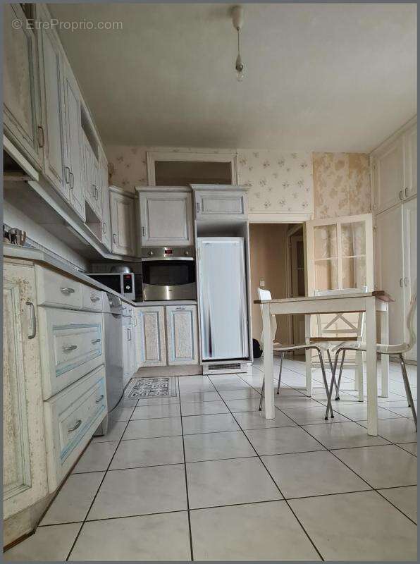 4 chambres et 1 bureau. Garage - photo 6