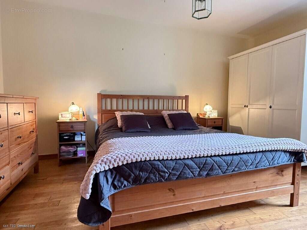 Maison à VERTEUIL-SUR-CHARENTE