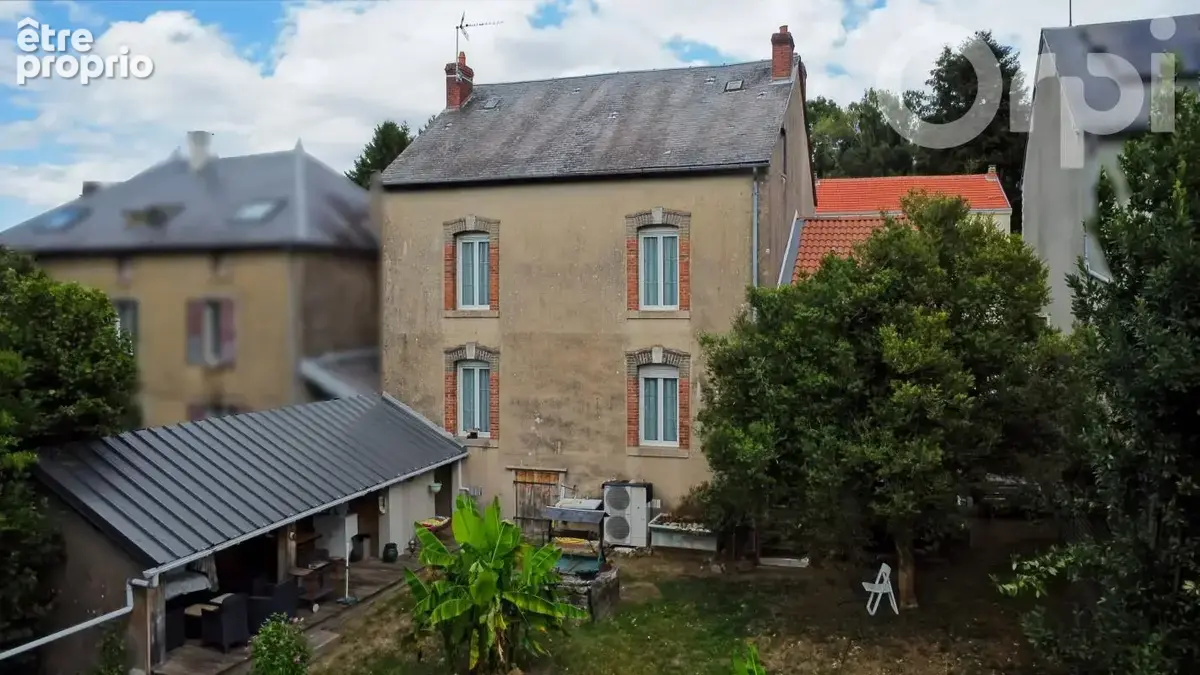 Charmante maison en pierres - Centre Saint Sulpice Laurière - photo 2