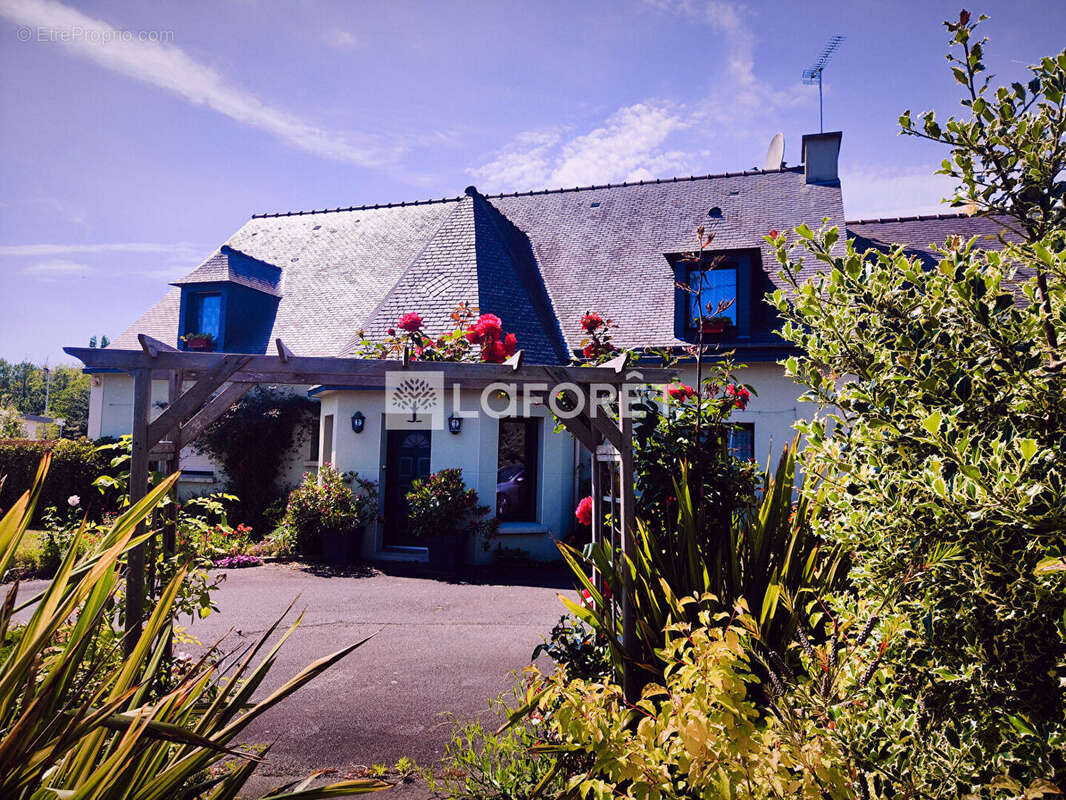 Maison à PLOUAGAT