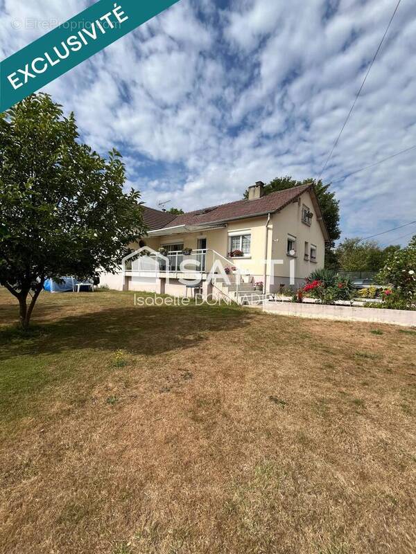 Photo 1 - Maison à BOISSEY-LE-CHATEL