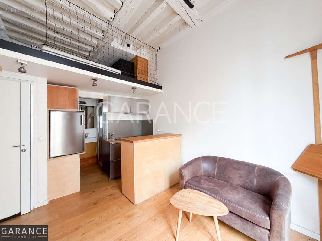 Appartement à PARIS-6E