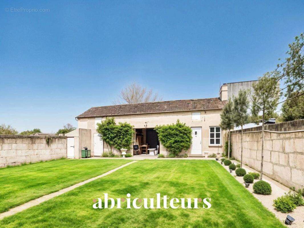 Maison de caractère rénovée avec jardin en vente à Fresnoy-la-Rivière (60127) - photo 11