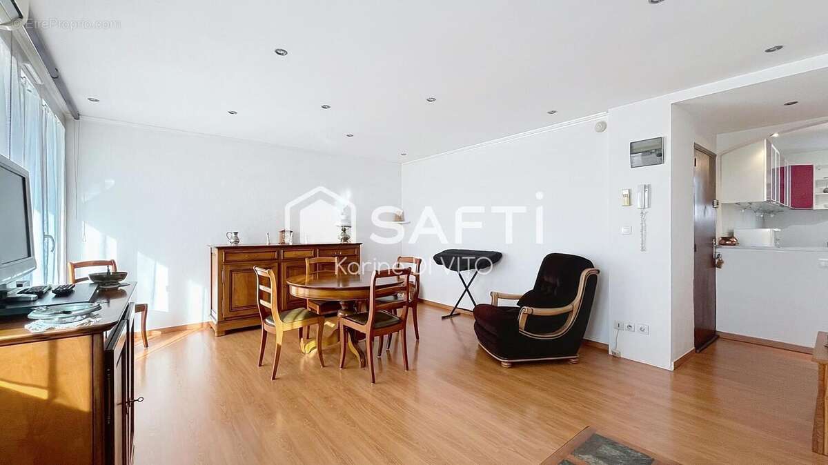 Photo 5 - Appartement à SAINT-RAPHAEL