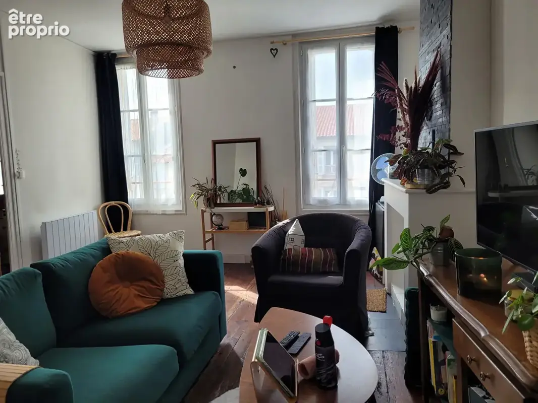 ROCHEFORT hyper centre appartement au 2ème de 57 m² de type 3 avec cave privative - photo 16