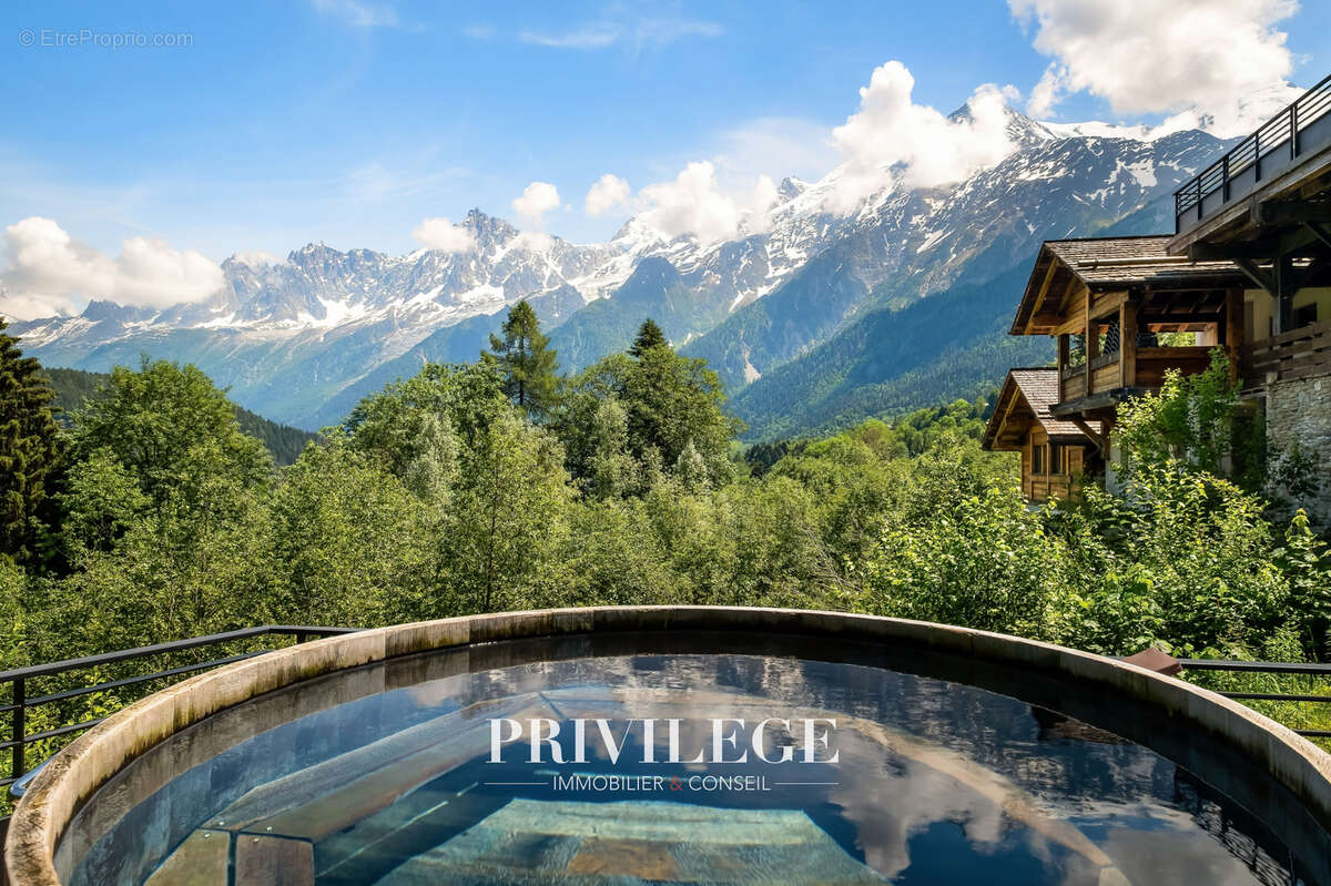 Maison à LES HOUCHES