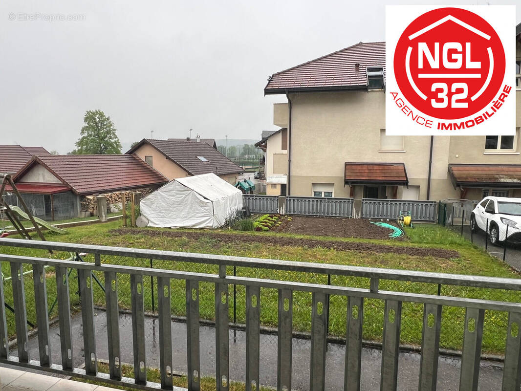 Appartement à GROISY