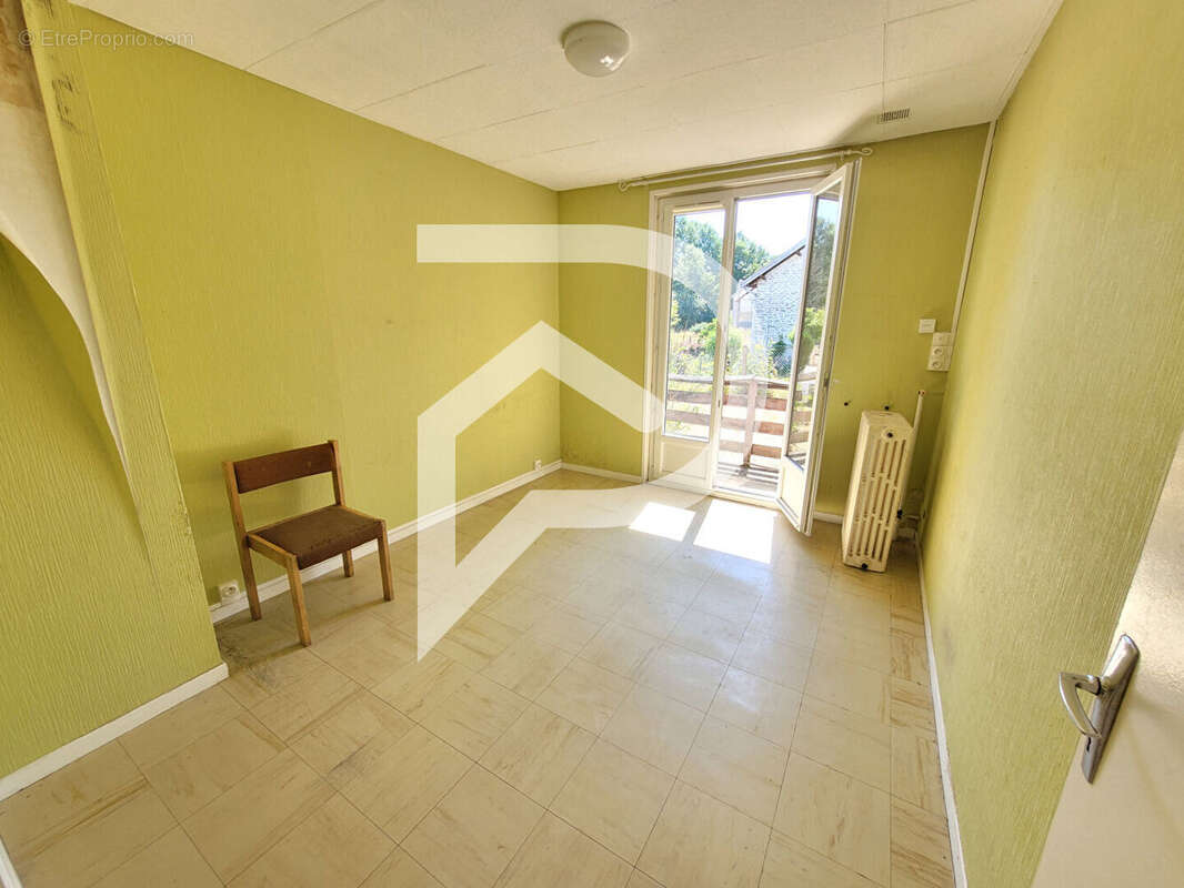 Maison à ROCHES-BETTAINCOURT