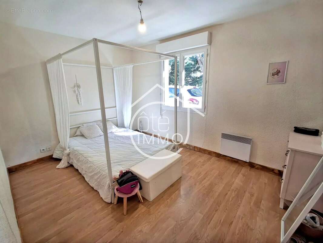 PRIGONRIEUX: Maison de 85m² avec jardin idéale pour projet locatif - photo 5