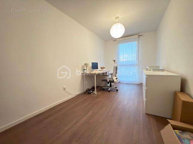 Appartement à MOISSY-CRAMAYEL