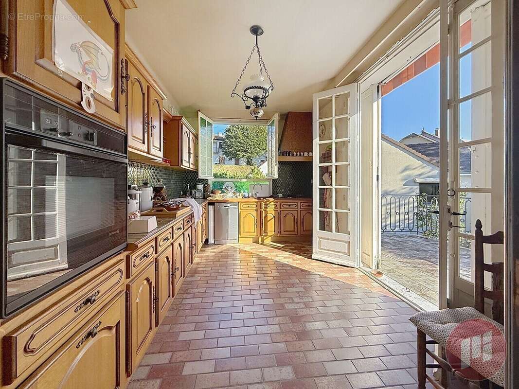 Maison à BRIVE-LA-GAILLARDE