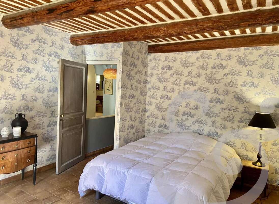 Maison à PLAN-D'ORGON